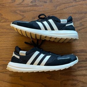 Adidas Retrorun Sneaker